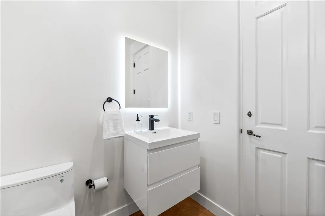 541 4th Street, Manhattan Beach, California 90266 home-pic-37